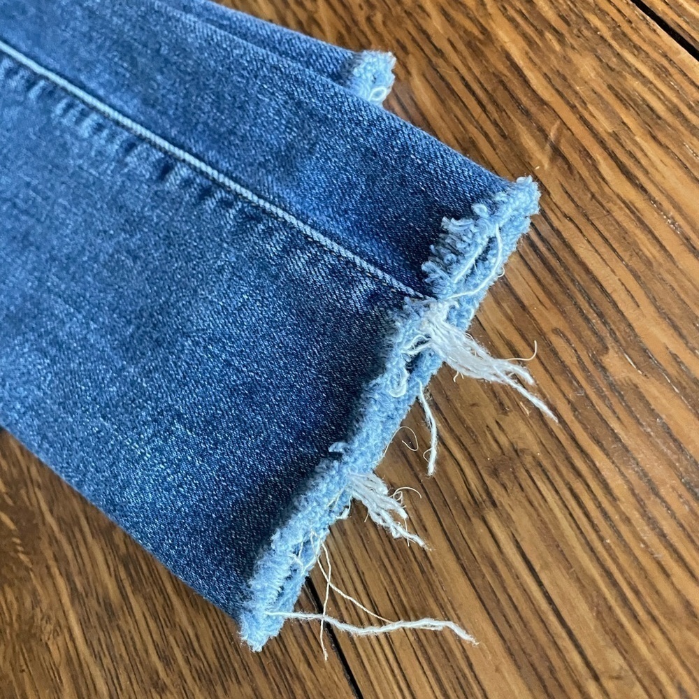 Cute pair of Joes Jeans - Picture 6 of 11